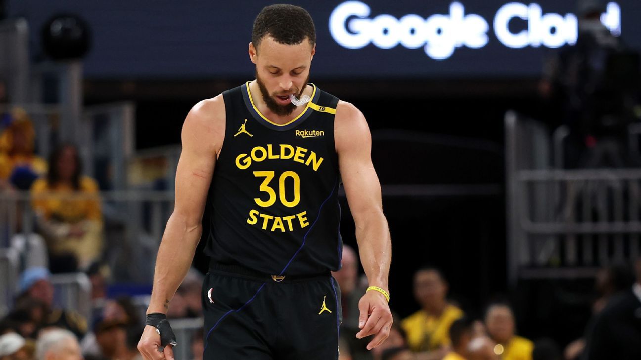 Curry é sincero sobre volta de lesão com Warriors à beira de eliminação na NBA: 'Nem se eu fosse o Super-Homem'