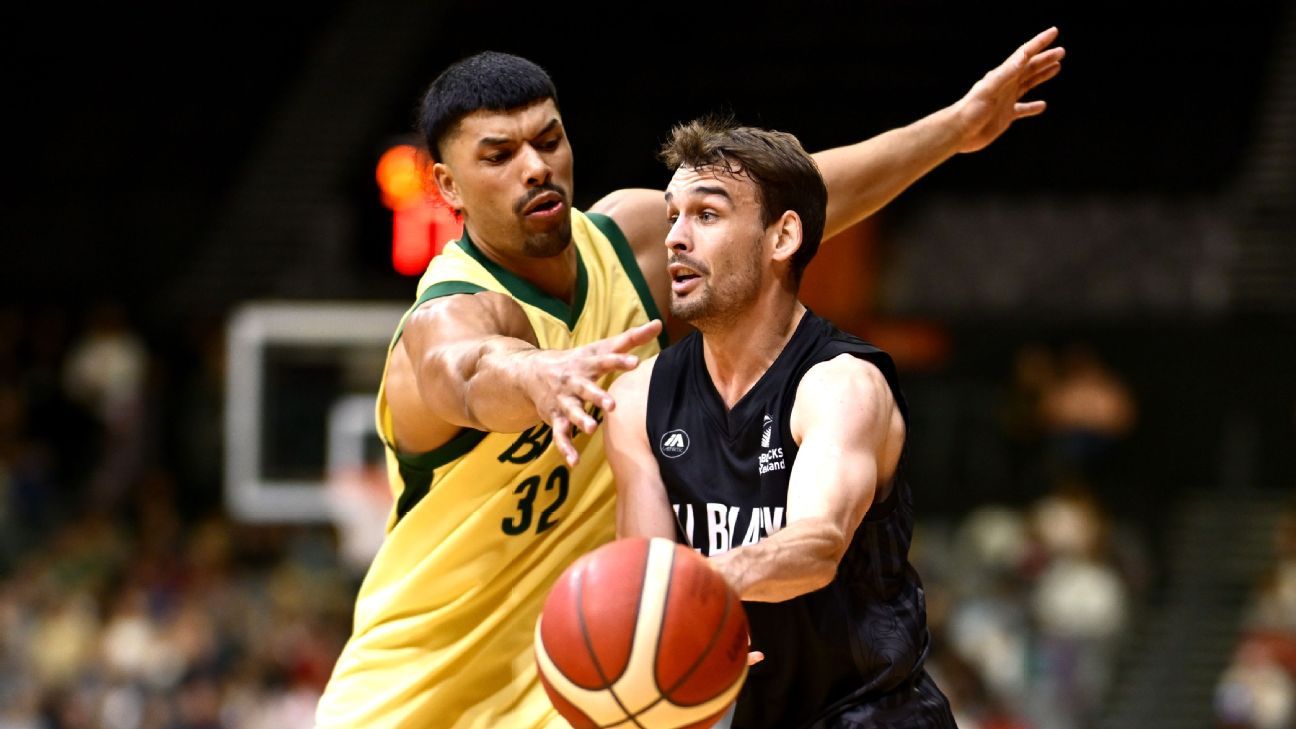 Boomers' comeback falls short, Opals outclass NZ