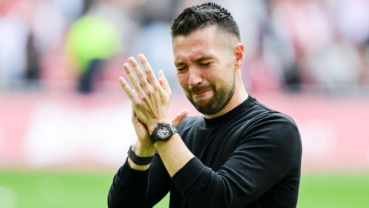 Ajax’s Farioli steps down after record title collapse