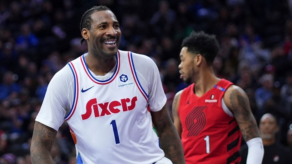 <div>Sources: 76ers' Drummond picks up M option</div>