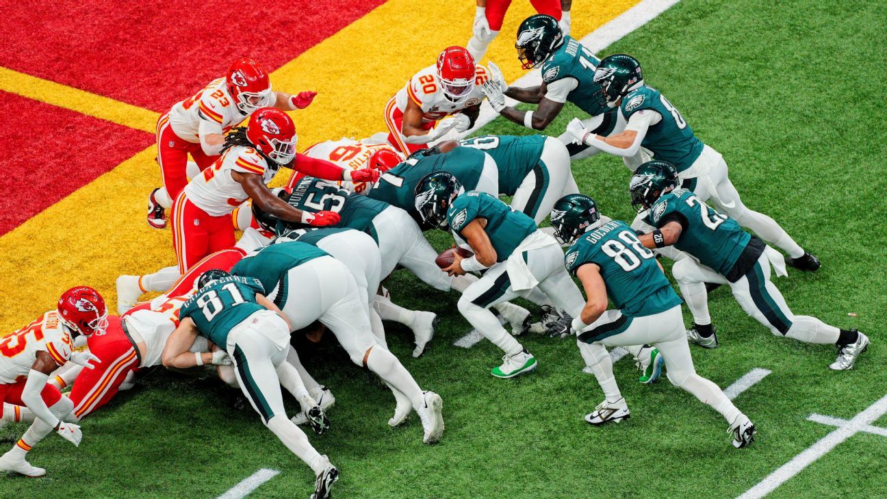 Tush push lives: Proposal to ban play in NFL fails