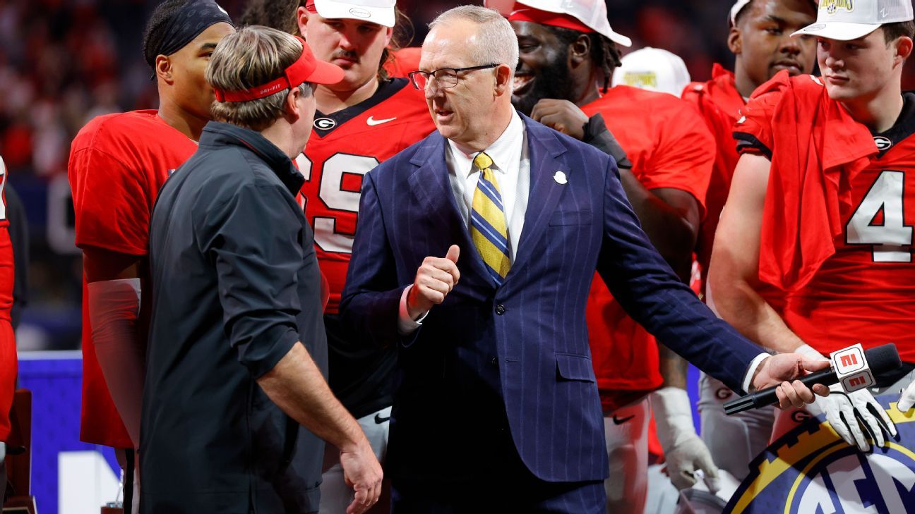 CFP 5+11 model draws interest from SEC coaches