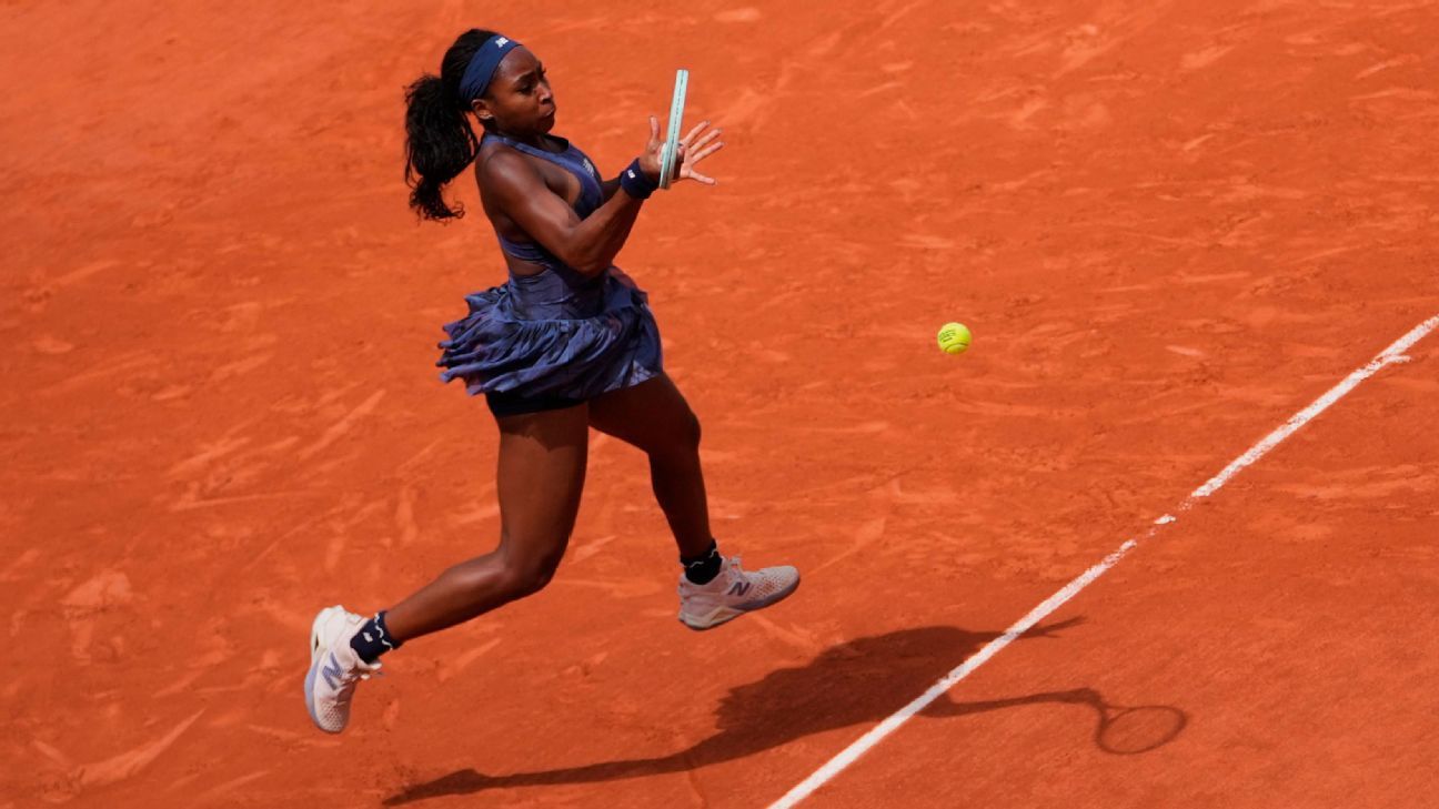 Gauff back in quarters; Pegula falls to home WC