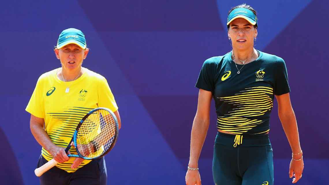 Nicole Pratt coaching Ajla Tomljanovic