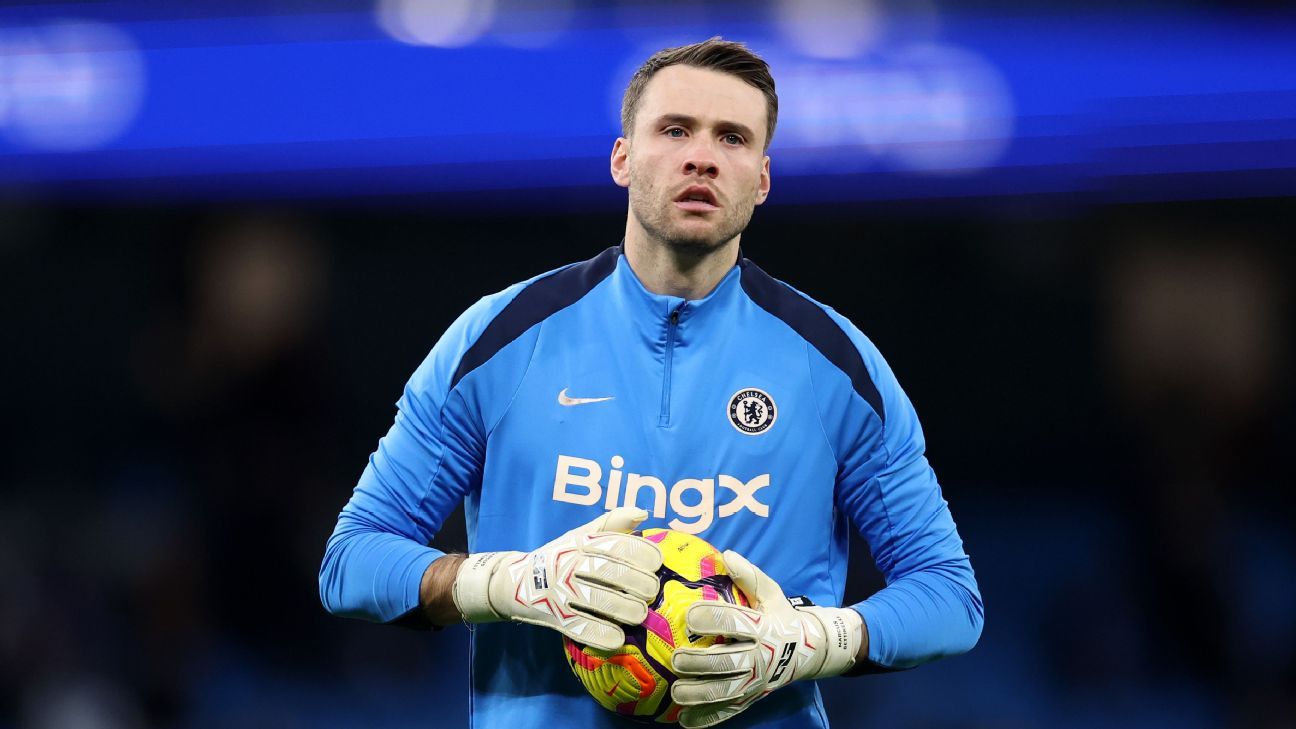 City sign goalkeeper Bettinelli from Chelsea