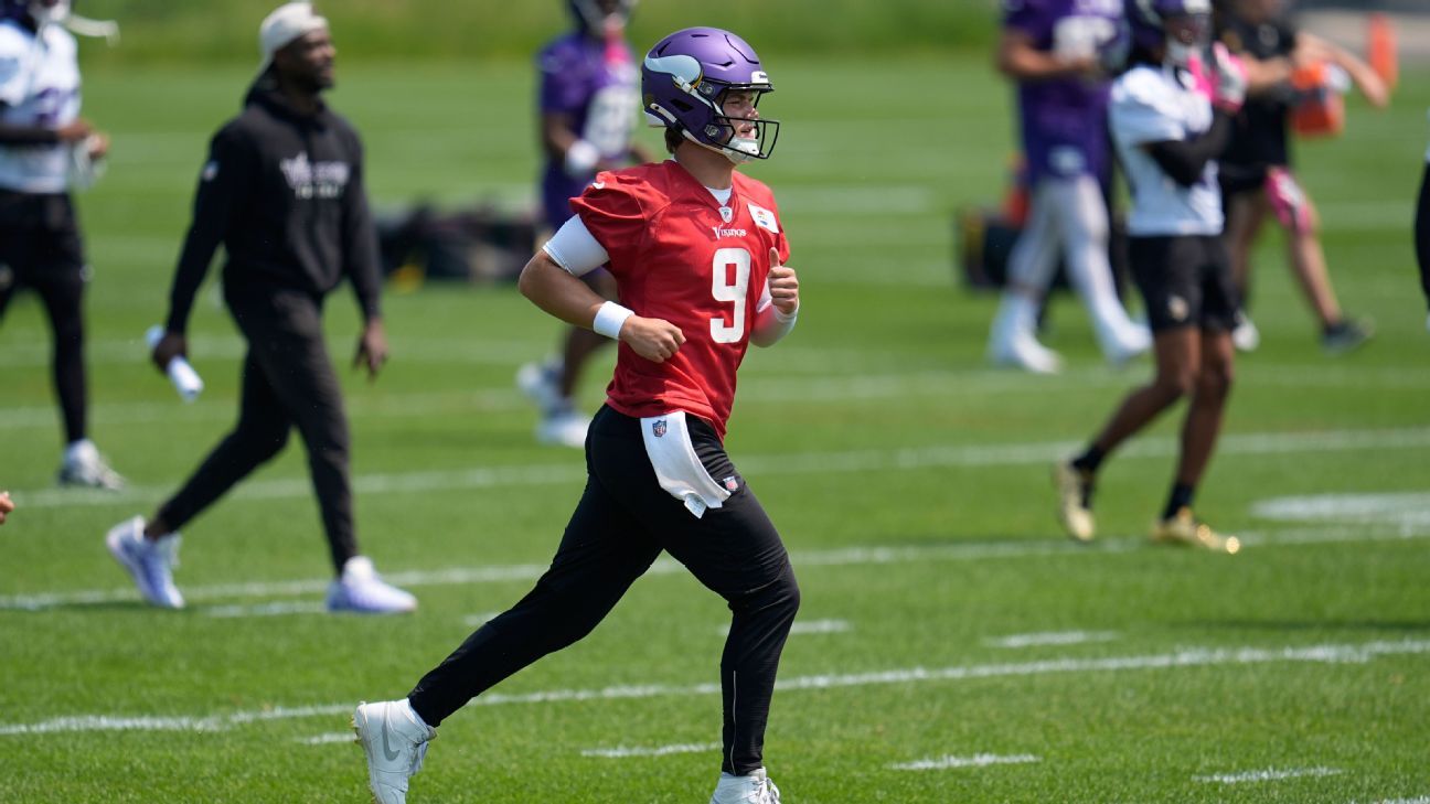 NFC North: Who has the most to prove? Key rookies and title favorites