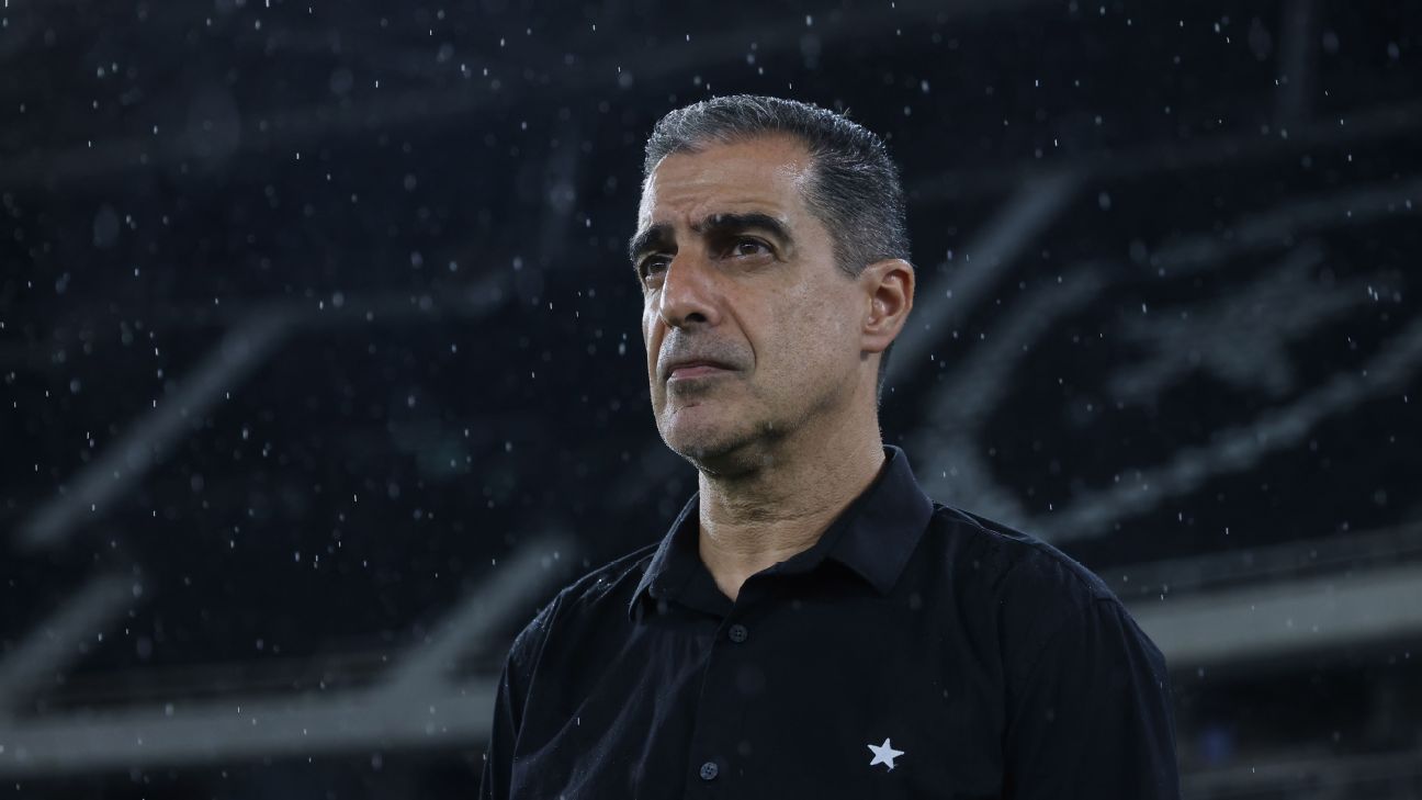 Renato Paiva é sincero sobre rivais do Botafogo no Mundial e surpreende: 'Preferia jogar contra o PSG do Messi'