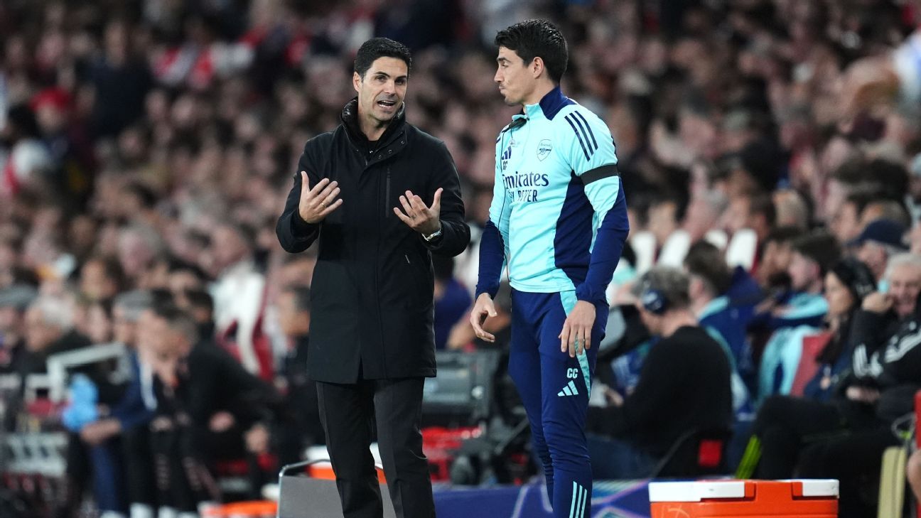 Arsenal assistant Cuesta, 29, named Parma boss