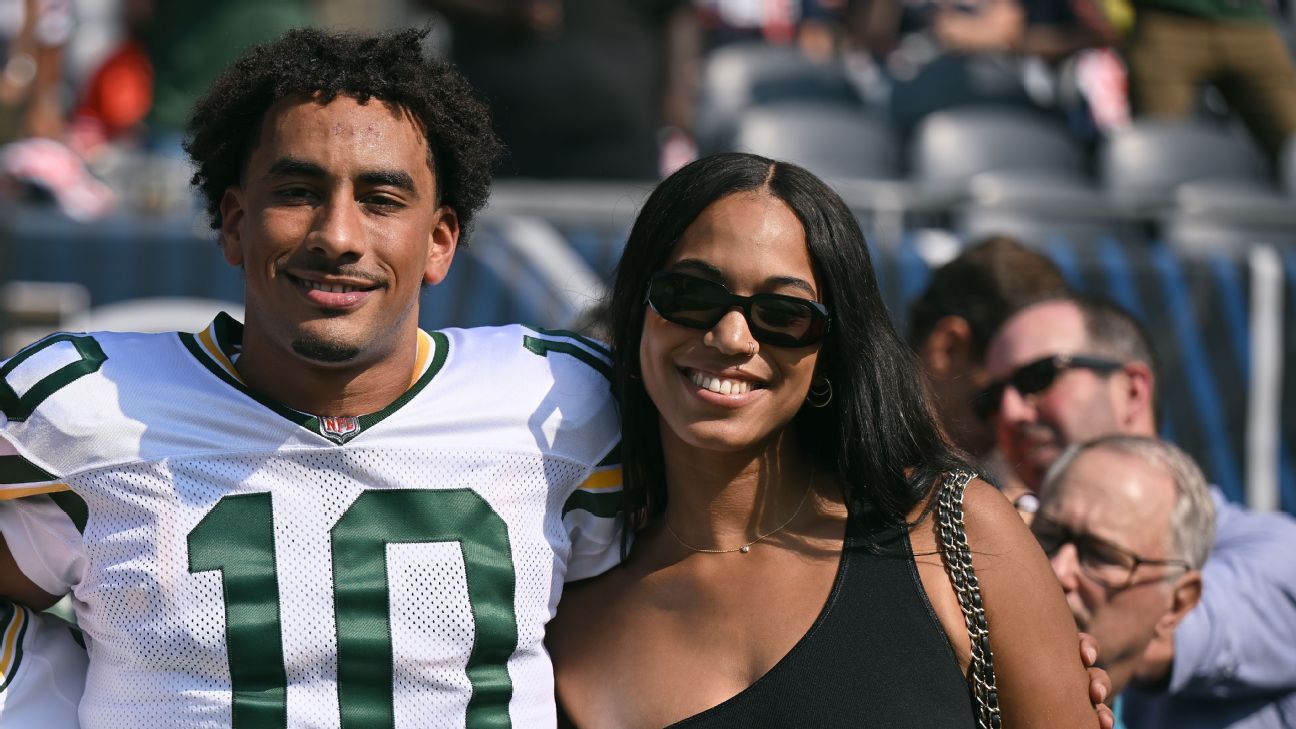 Jordan Love weds Ronika Stone; David Bakhtiari seemingly trolls Aaron Rodgers in congrats post