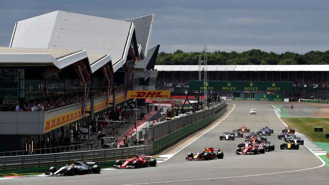 Historic photo of Silverstone race