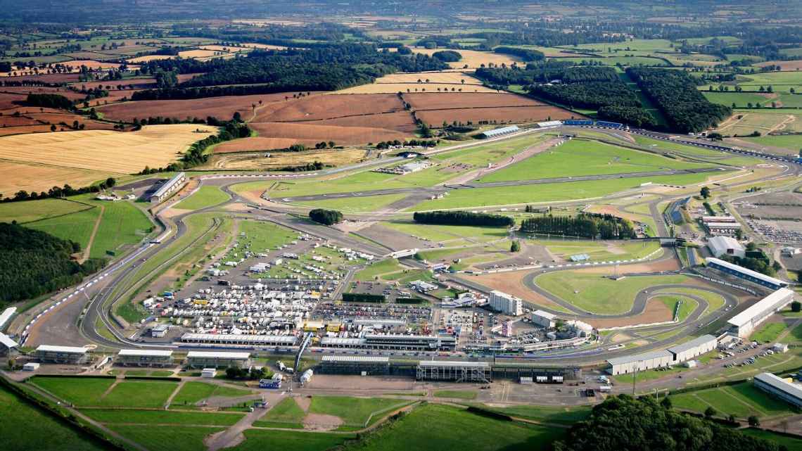 Vista aérea del circuito de Silverstone en 2006
