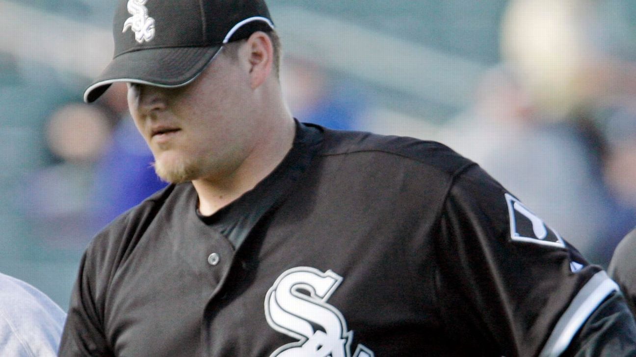 Former White Sox pitcher, world champ Jenks dies