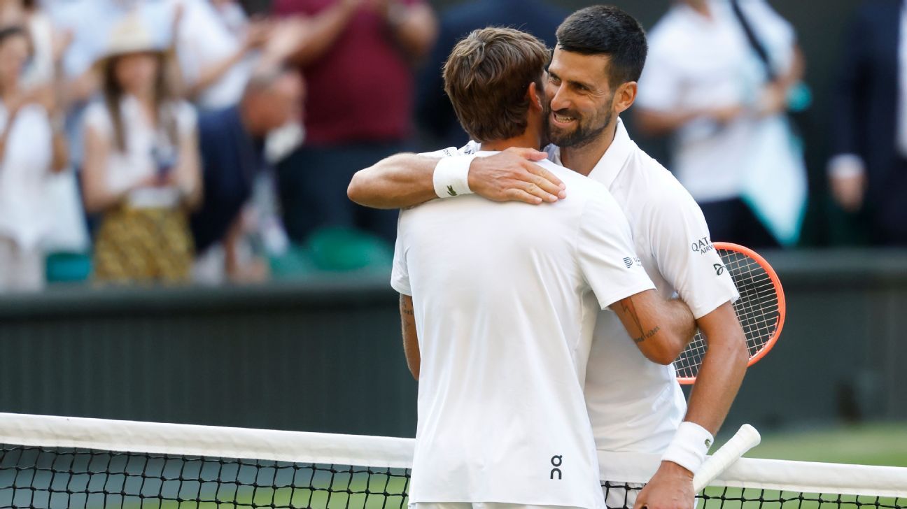 Djokovic reaches record 14th Wimbledon semifinal