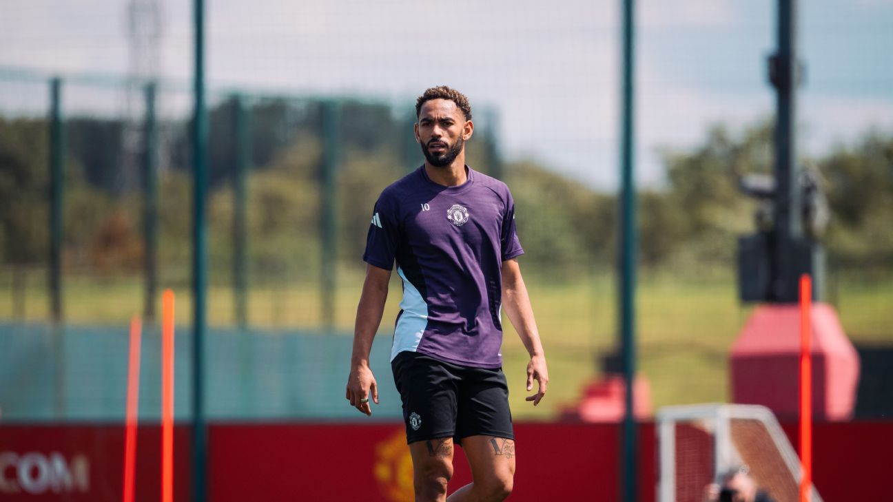 Manchester United Assigns No.10 Shirt to Matheus Cunha After Rashford Departure