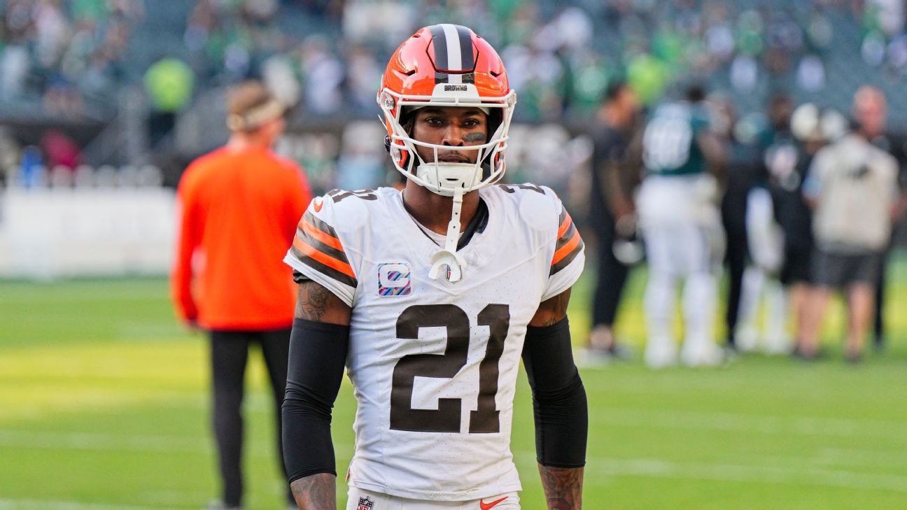 Ward Still Wants to Stay with Browns Following Garrett Trade
