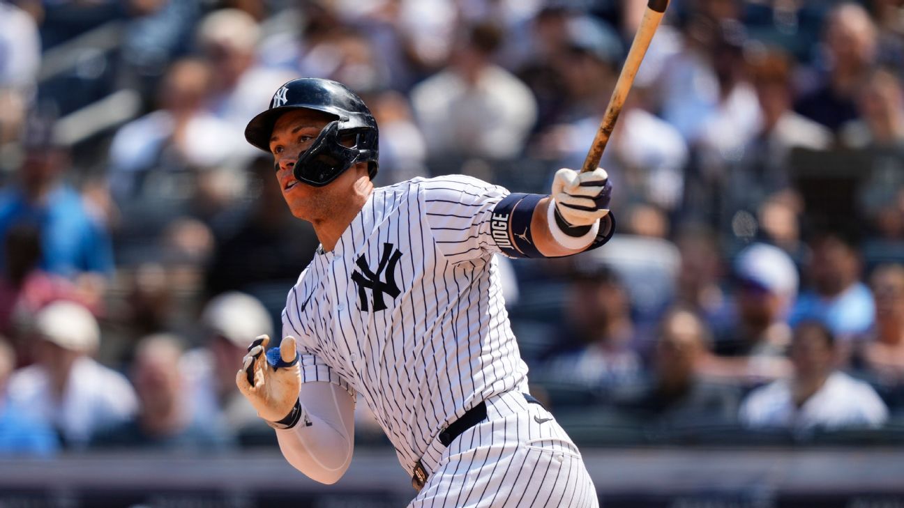 Judge MLB's fastest to 350 HRs, but Yankees lose
