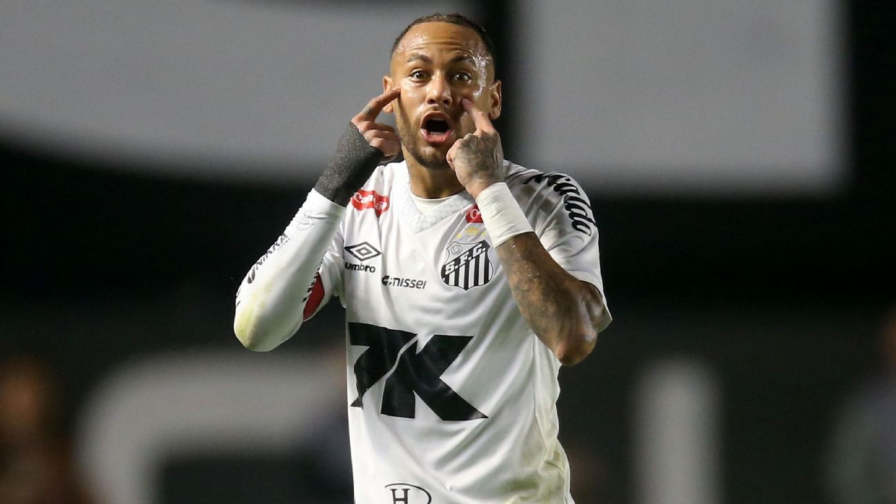 Neymar diz que foi ofendido por torcedor, 'justifica' discussão e promete: 'Farei tudo para colocar Santos onde merece'