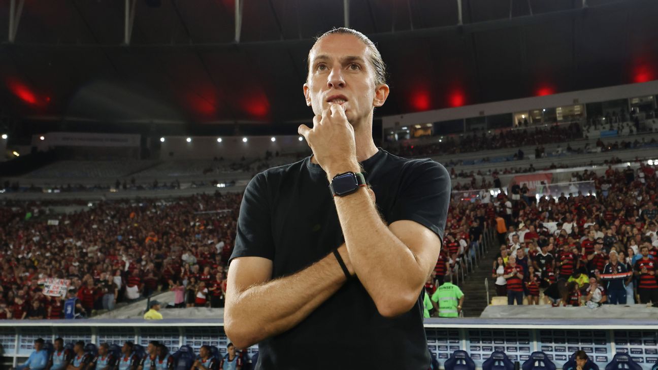 Filipe Luís comenta novos reforços do Flamengo e 'abre portas' para Paquetá: 'Sempre se acha lugar'