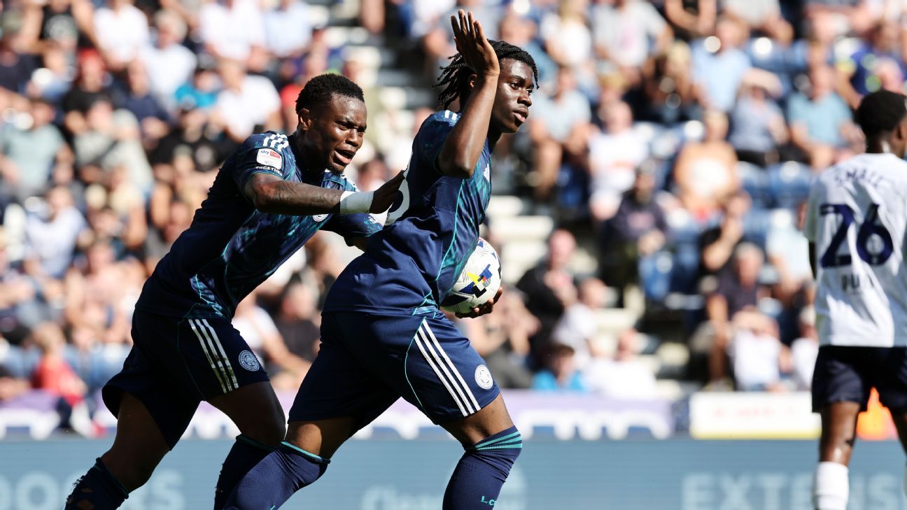 Jeremy Monga bate récord de Bellingham como goleador más joven en Championship