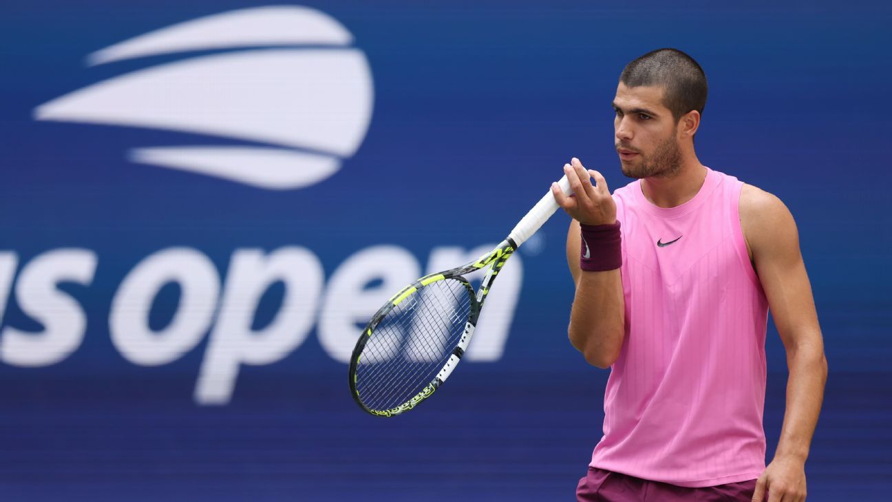 Alcaraz Avança no US Open e Espera por Gigantes na Semifinal