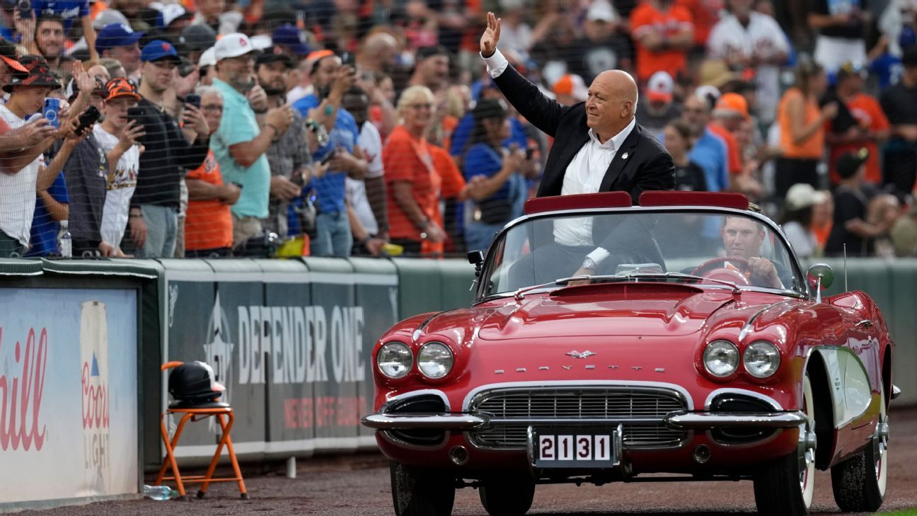 Ripken, Orioles mark 30 years since 2,131 game