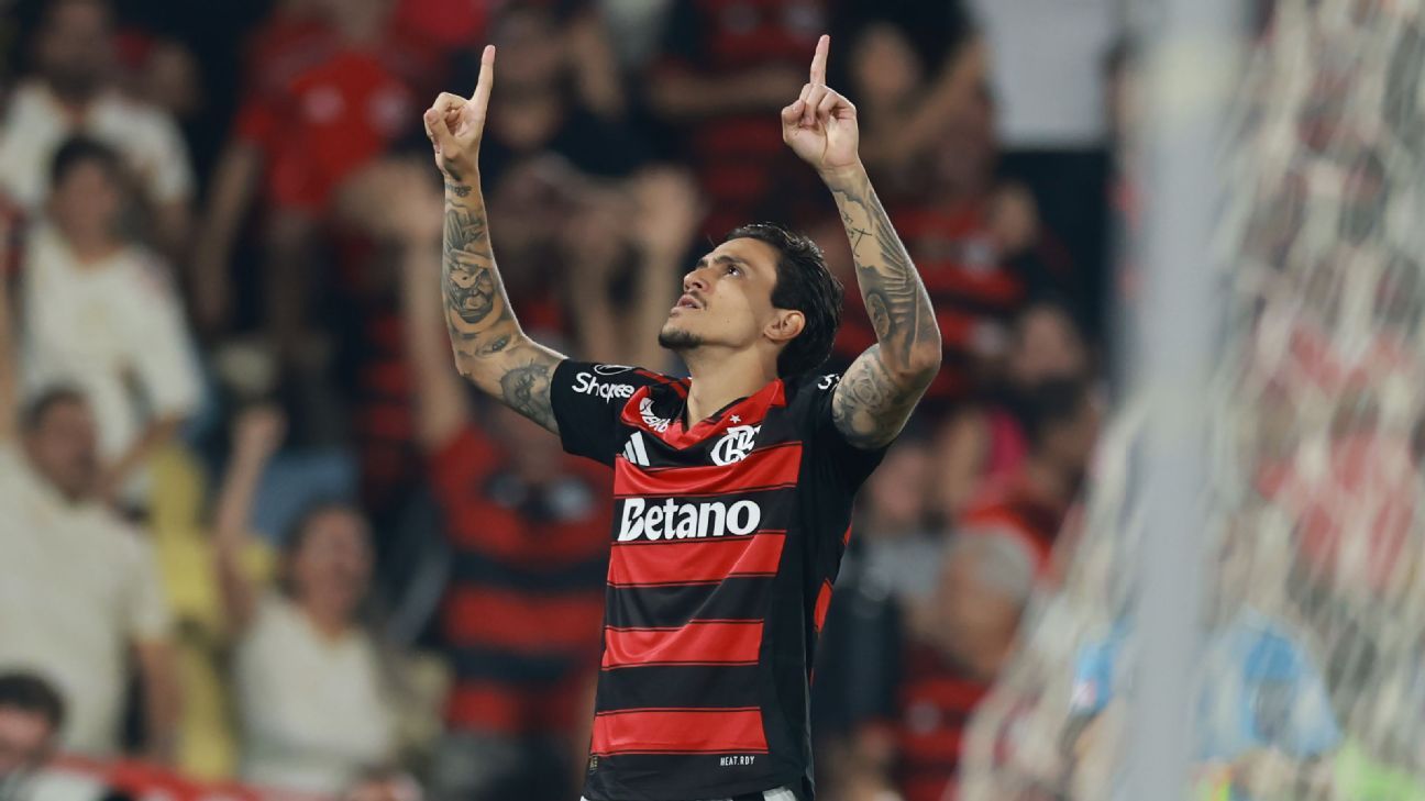 Flamengo vence Estudiantes, mas gol sofrido no fim mantém jogo aberto na Libertadores