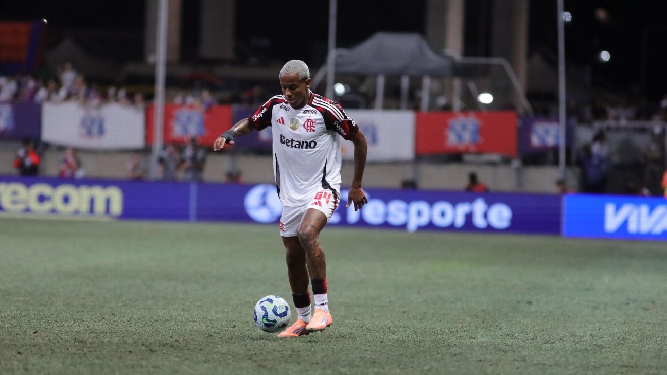 Felipe Melo dispara contra Wallace Yan após expulsão relâmpago: "Não conquistou nada"