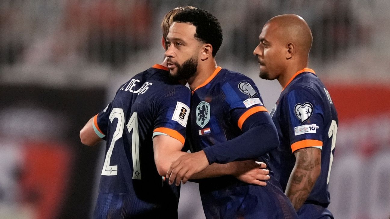 Depay fala sobre passaporte perdido