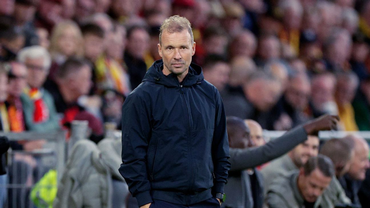 Kruys droomt van trainerschap FC Utrecht: "Hoop dat het in de toekomst gaat gebeuren"
