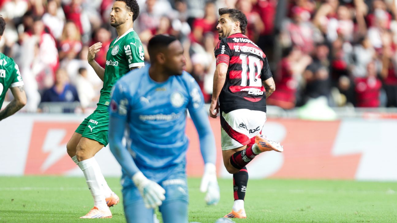 Rodada do Brasileirão faz Flamengo passar Palmeiras nas chances de título; veja os números