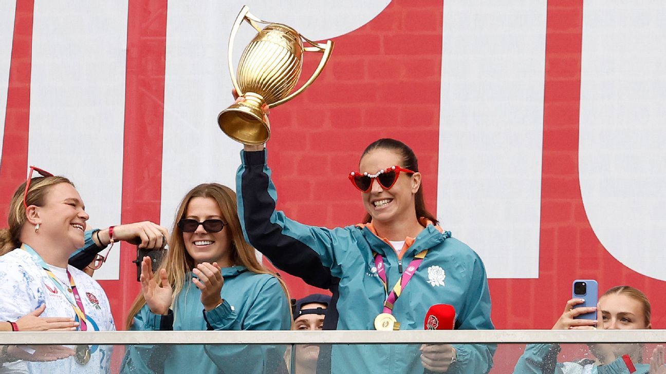 Emily Scarratt se retira: Leyenda del rugby inglés dice adiós al deporte 2 Emily Scarratt se retira: Leyenda del rugby inglés dice adiós al deporte