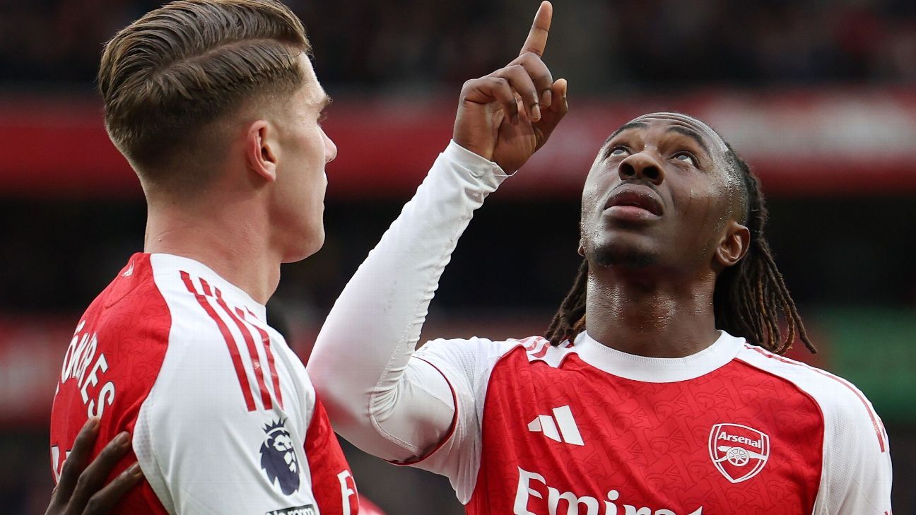 Arsenal vence Crystal Palace, aproveita derrota do City e dispara na liderança da Premier League