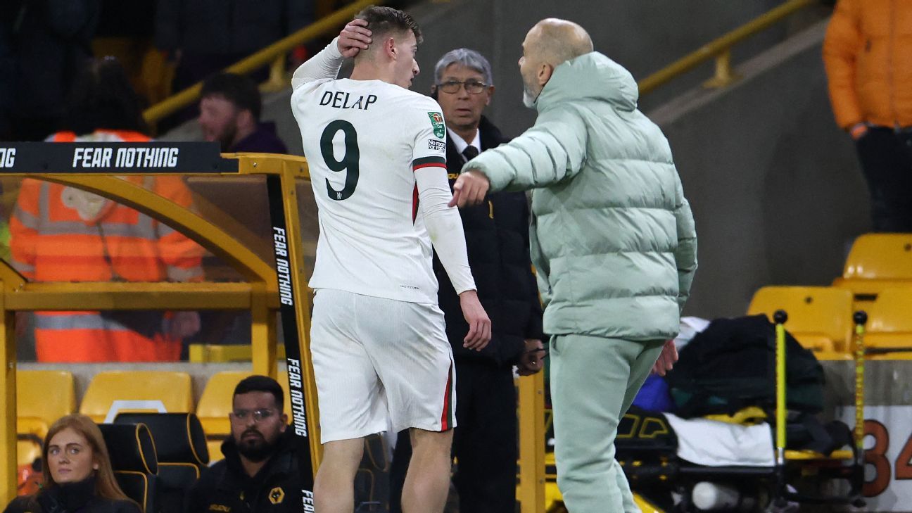 Chelsea's Maresca slams Delap for 'stupid' red card