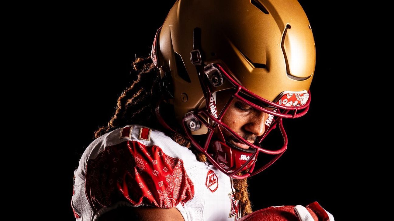 BC's 'Red Bandana' uniforms, UCF's 'Space Game' look leads Week 11 CFB threads