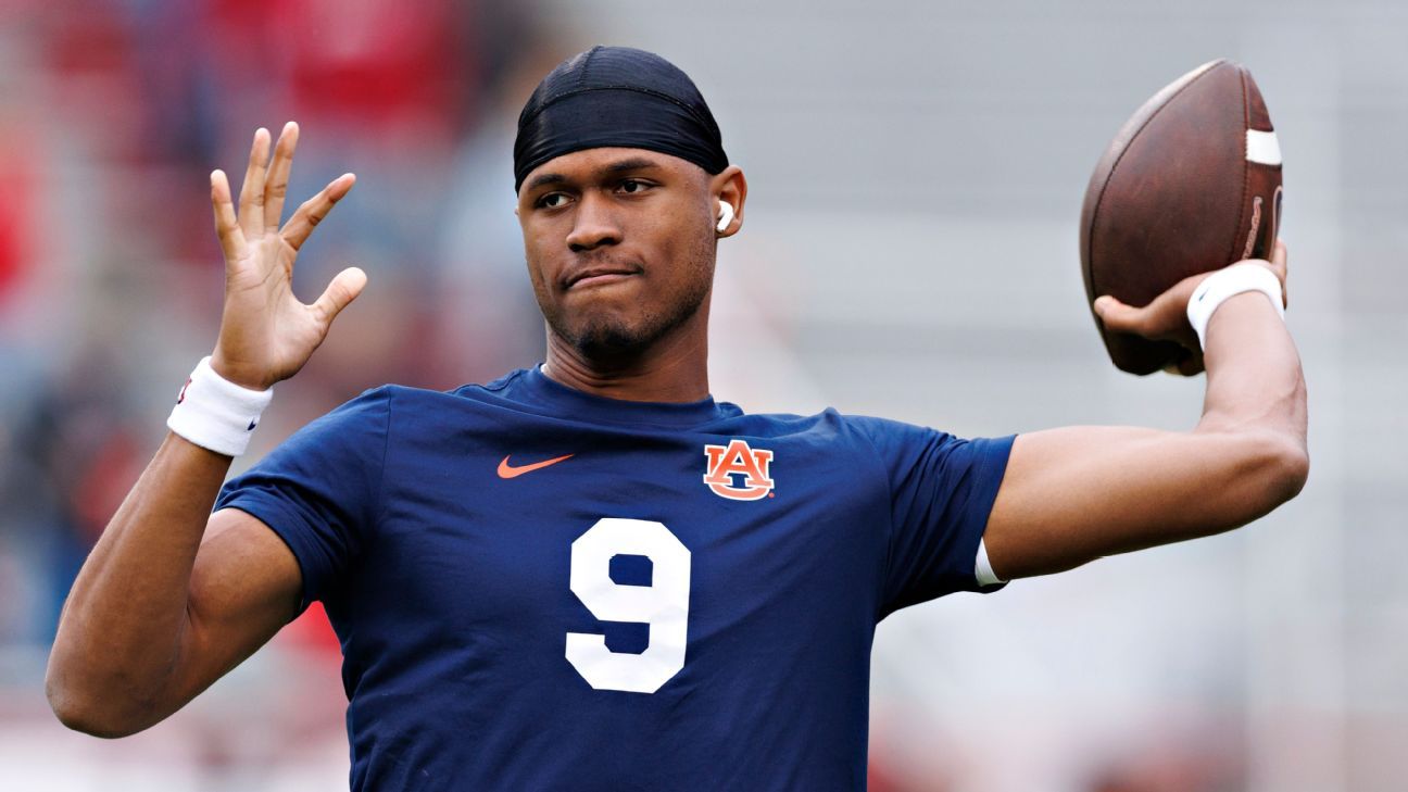 Auburn giving QB Knight first start vs. Mercer