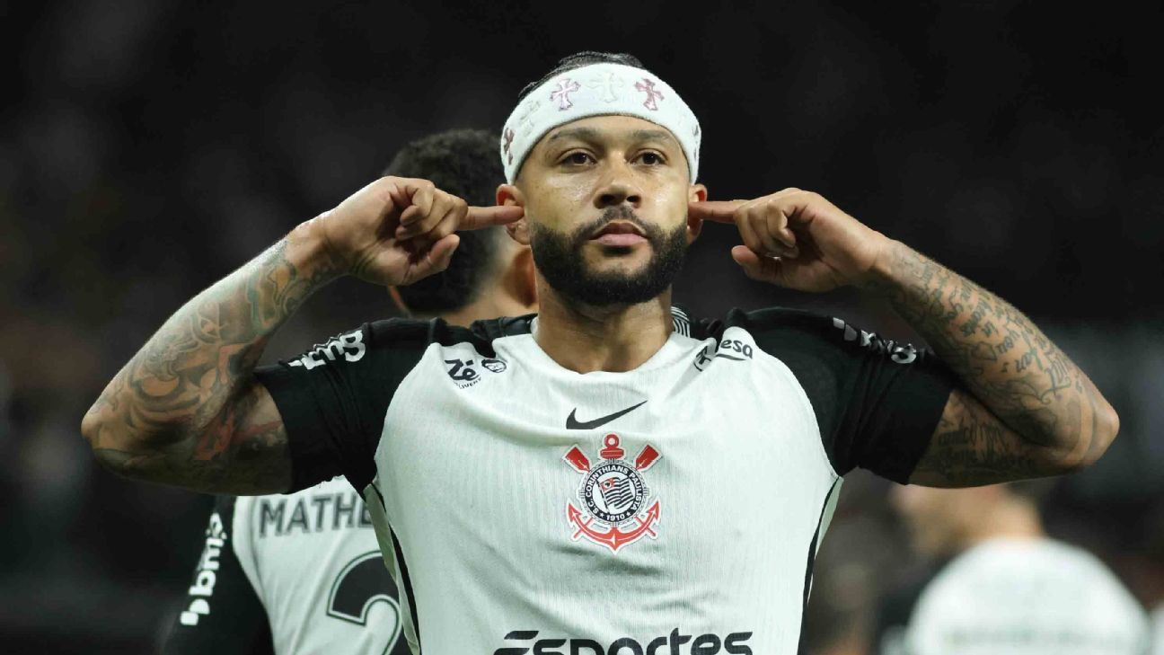 Memphis faz golaço, Corinthians vence o São Paulo, chega ao 45 pontos e mantém sonho por Libertadores via Brasileirão