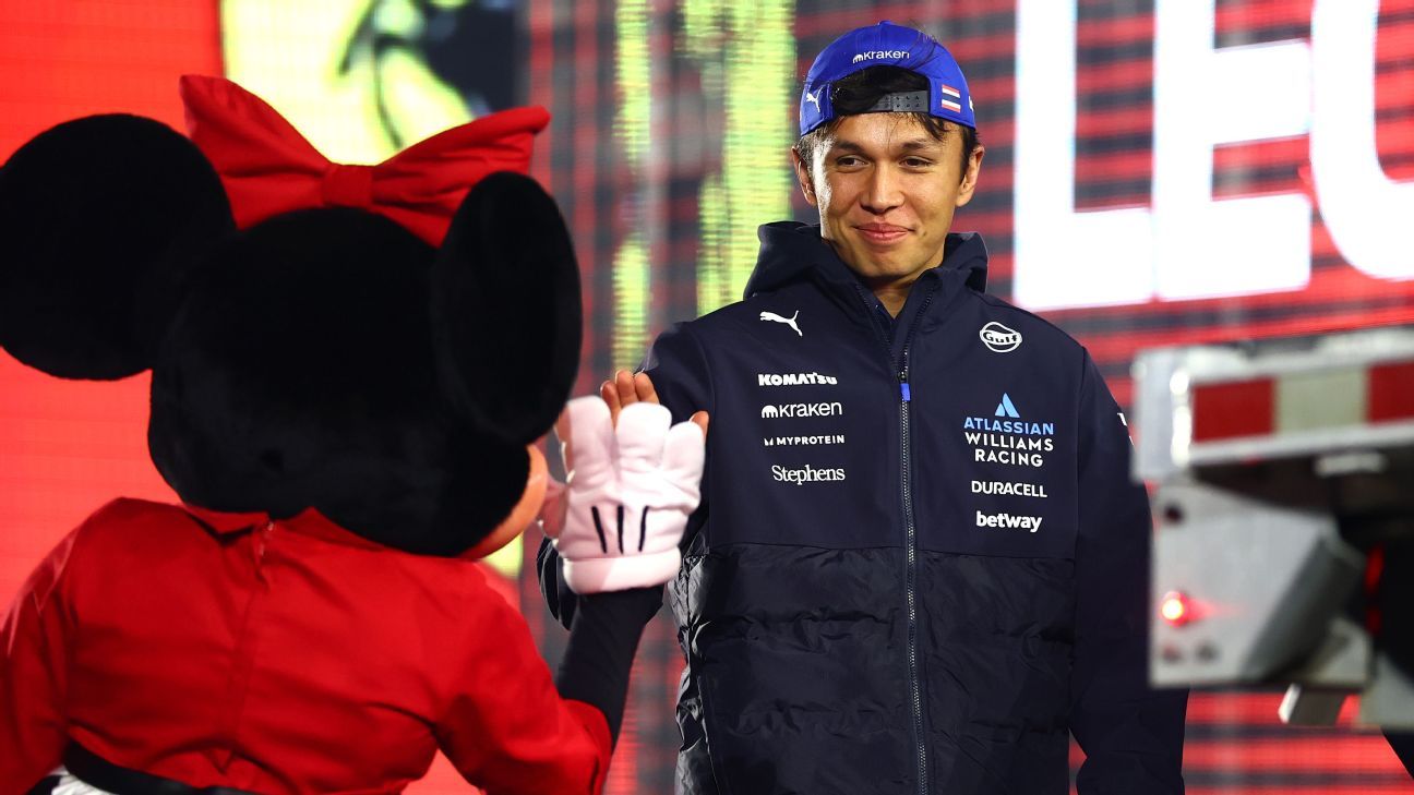 Follow Las Vegas Grand Prix LIVE - build-up