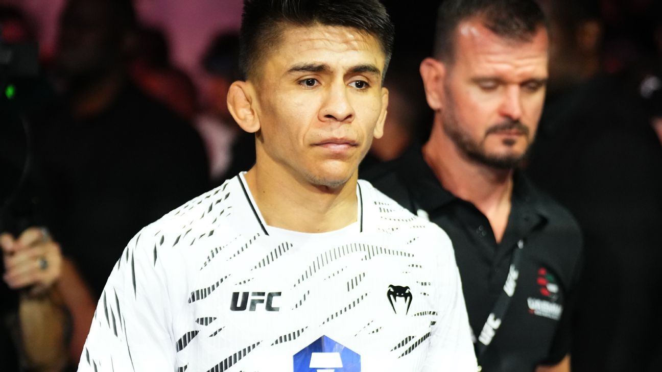 Bautista, Oliveira booked for Fight Night Feb. 7