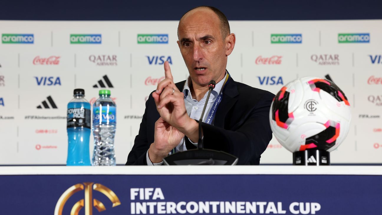 Com raiva após derrota? Técnico do Pyramids se revolta em coletiva após eliminação e causa climão!