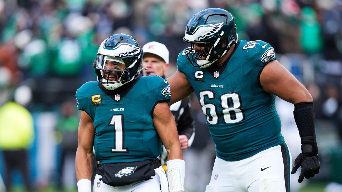 Hurts bounces back as Eagles praise QB's resolve