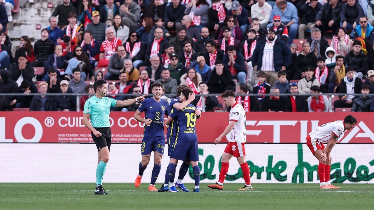 Erro bisonho de joia do Palmeiras marca derrota do time em La Liga; Atlético de Madrid reage