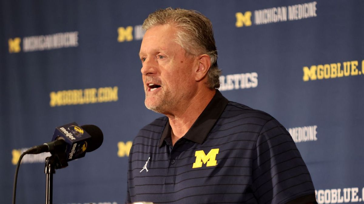 Whittingham 'still working on the culture' with young U-M team