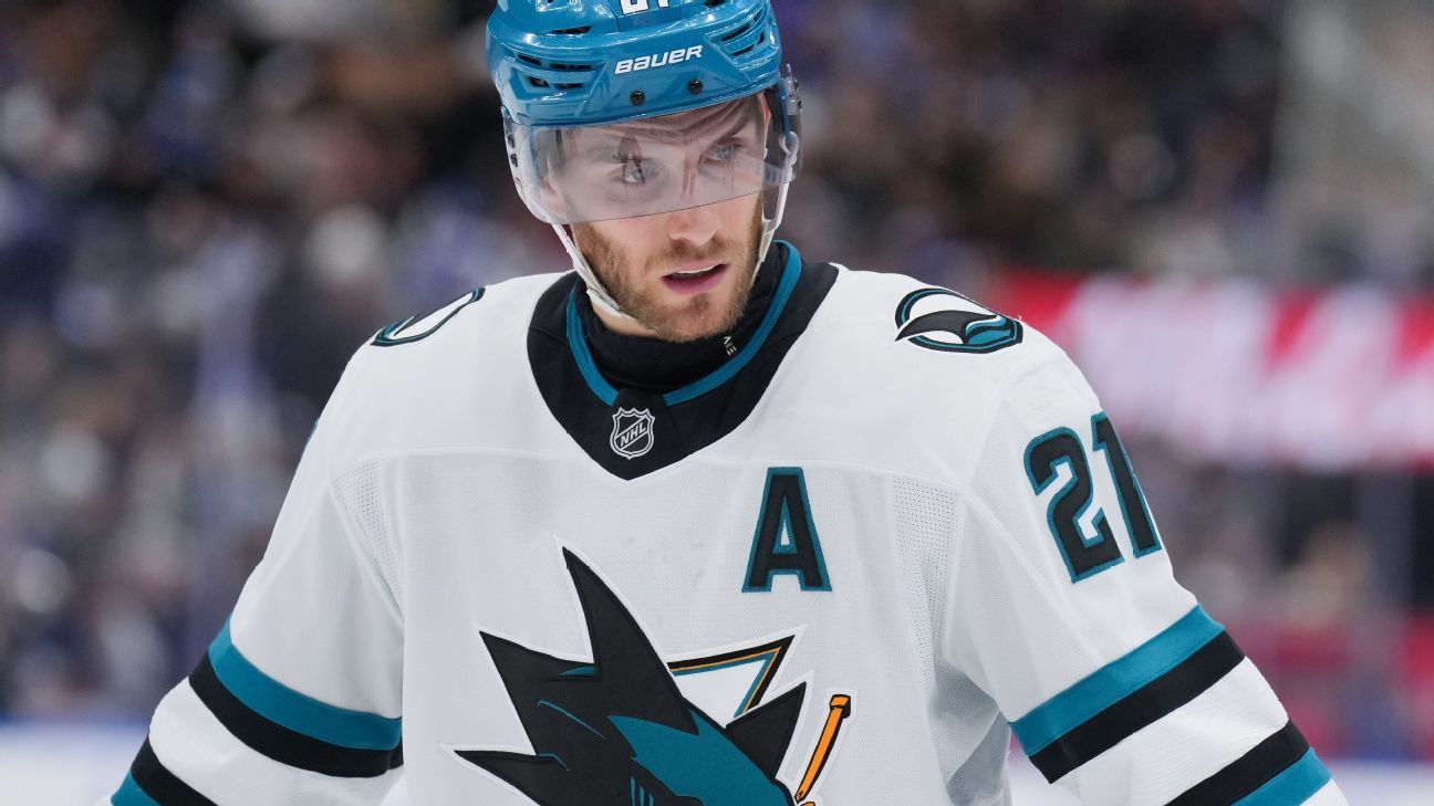 Wennberg, 31, lands 3-year extension from Sharks