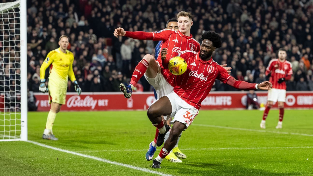 Arteta: Arsenal denied 'very clear penalty' vs. Forest