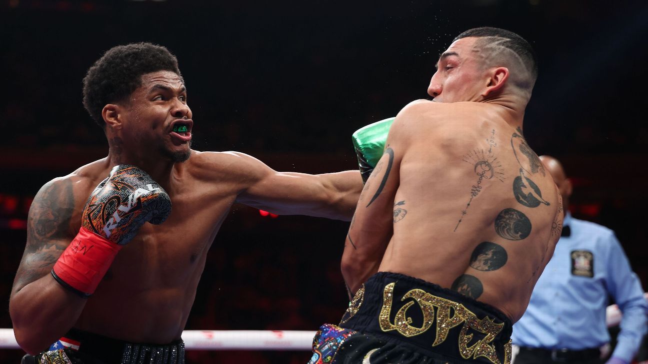 Boxing results: Shakur dominates Lopez; Carrington...