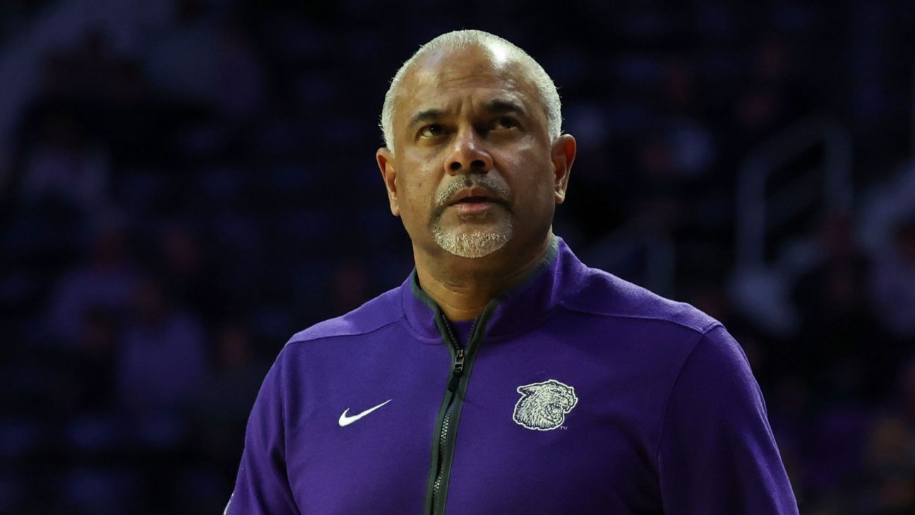 K-State coach rips team: Don't deserve to be here