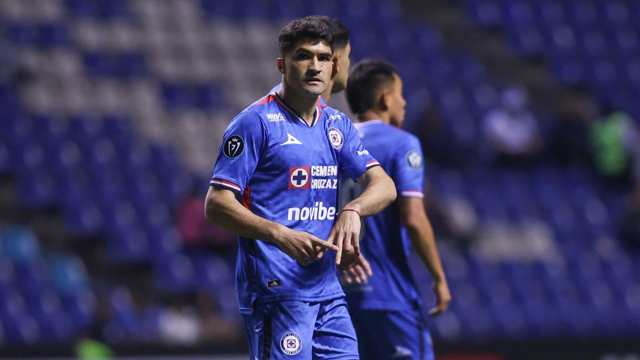 Ibáñez and Aguirre, for their first goal in Liga MX with their new clubs
