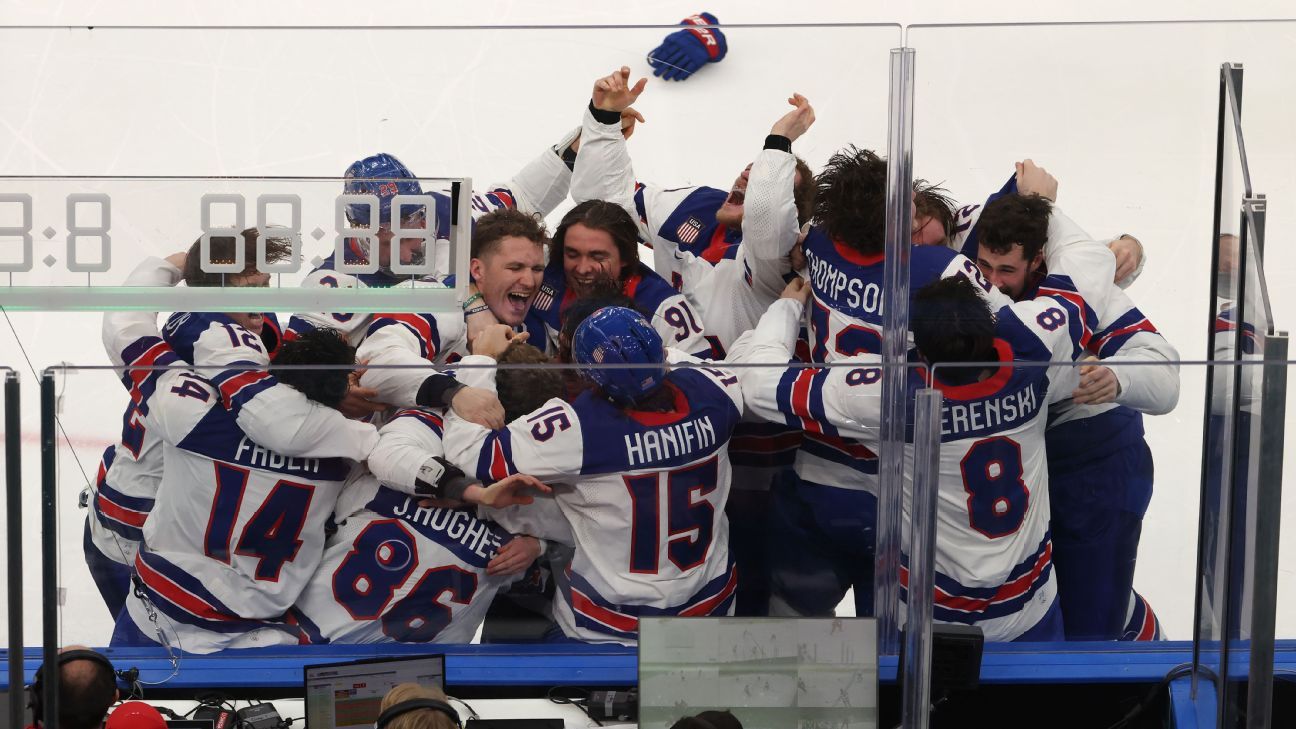 'LEGENDS': Brady, Booker lead reaction to USA gold