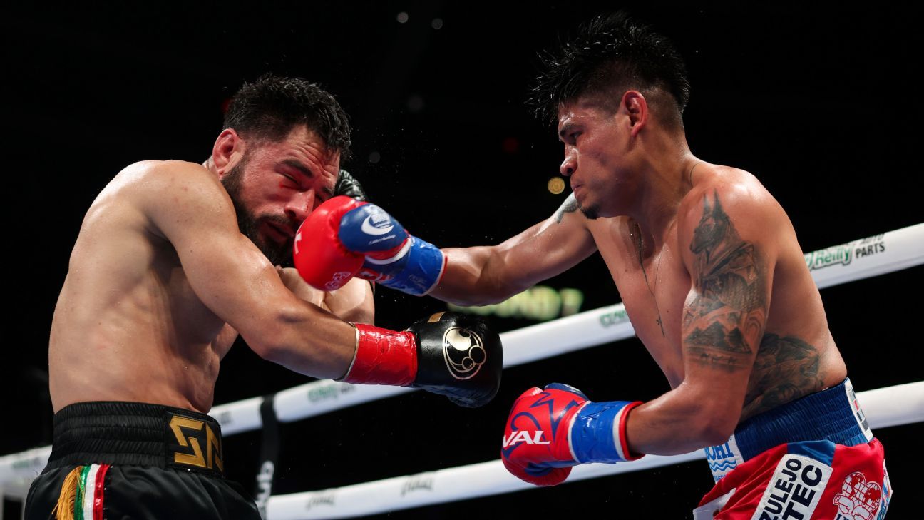 Article image: Navarrete Unifies Titles via 11th-Round TKO After Landing 48% of Power Punches