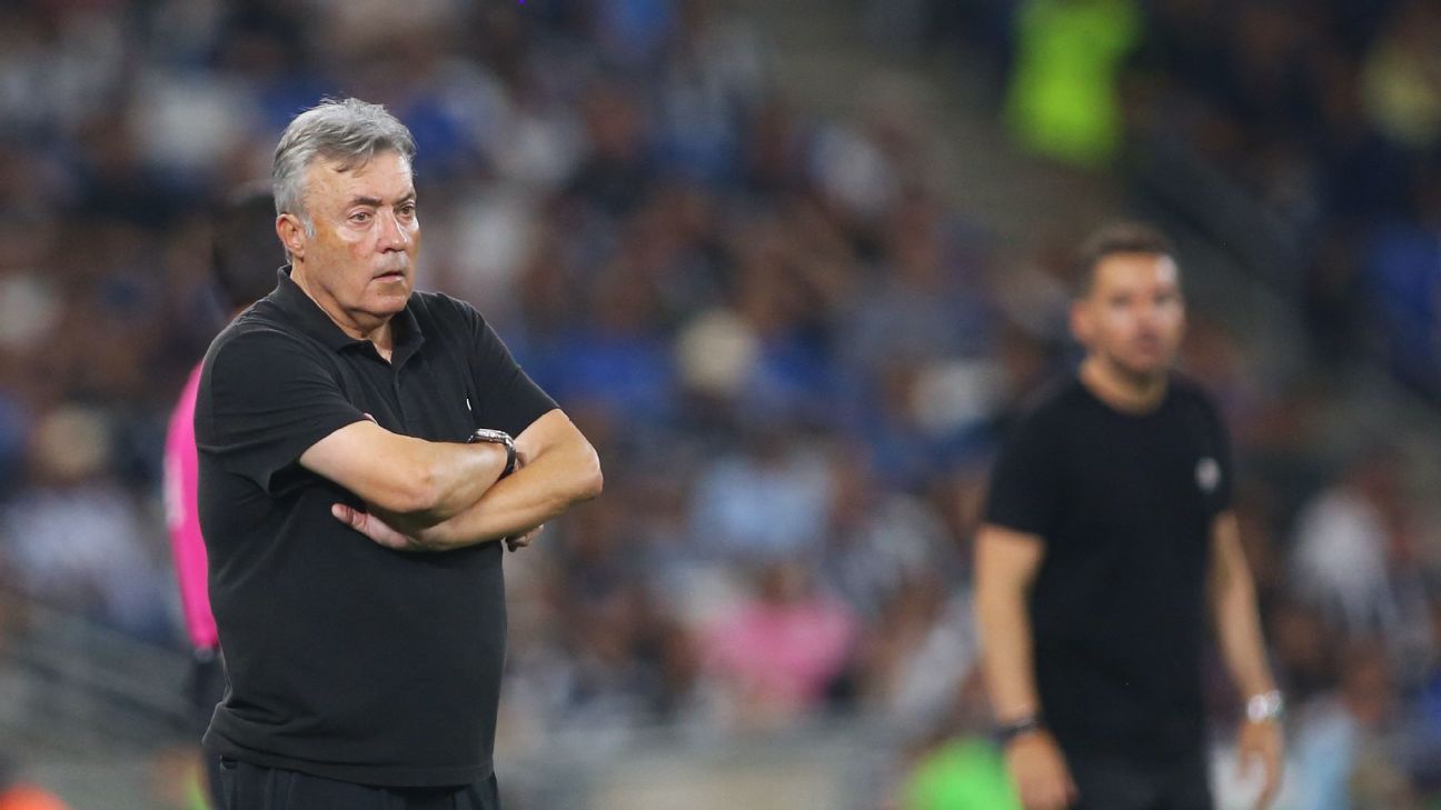 Pep's former assistant sacked by Mexican club